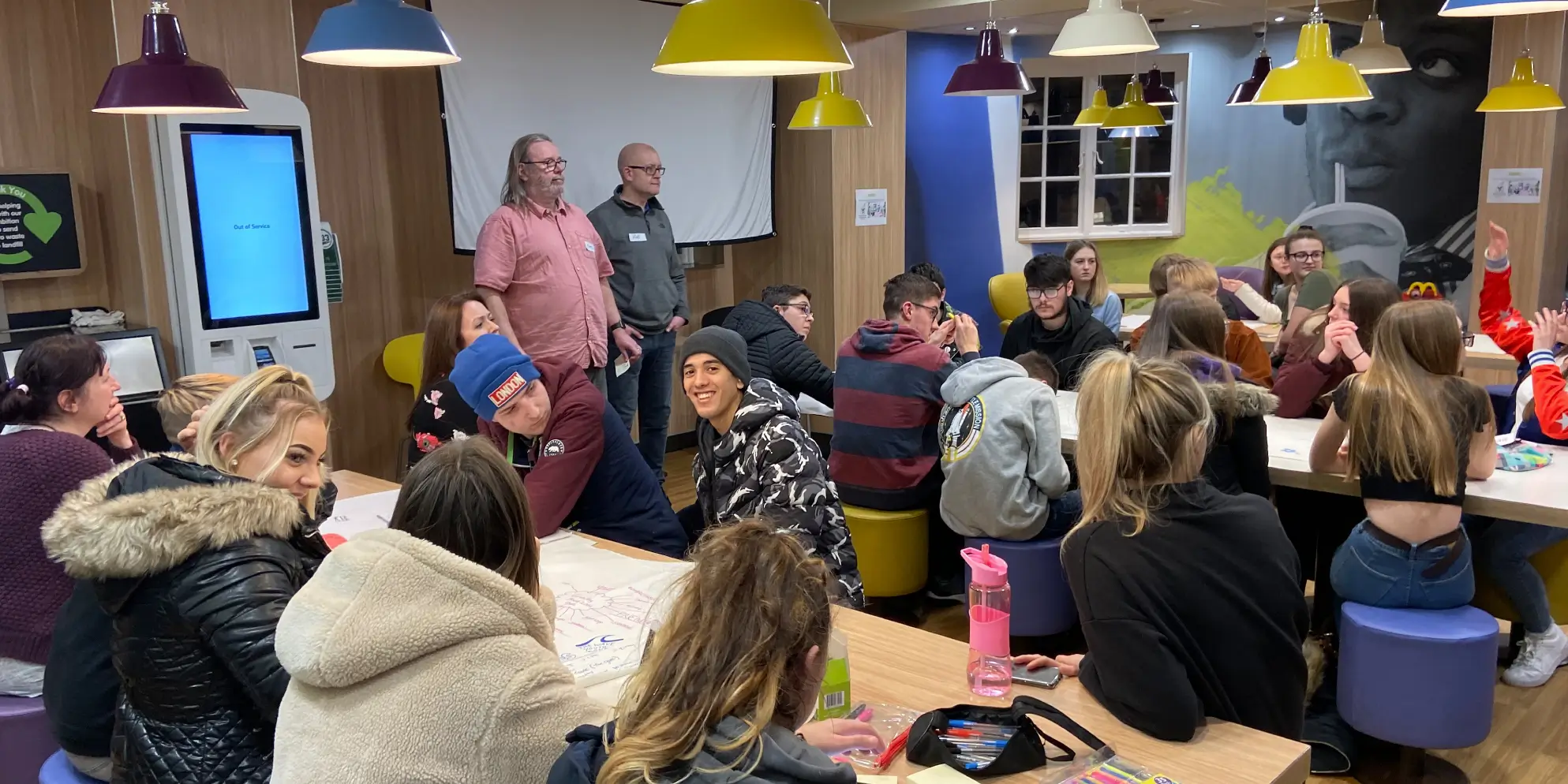 Sourcefour MD helping coach Horizon Youth Zone members in creation of their new brand